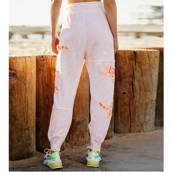 FREE PEOPLE Movement Sweatpants Womens XS White Neon Orange Sun and Done Jogger - Picture 2 of 16